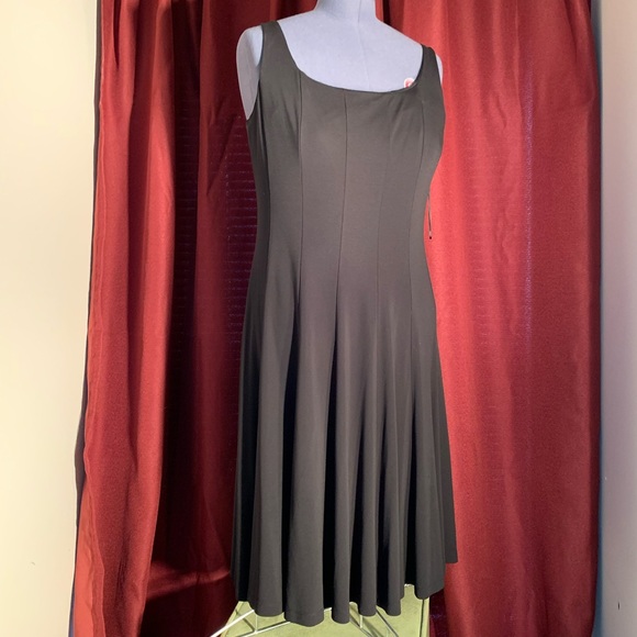 Ralph Lauren little black dress large - Picture 2 of 2